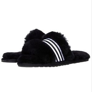 Emu Australia Black Sheepskin Wrenlette Slipper Slides Wmn sz 6